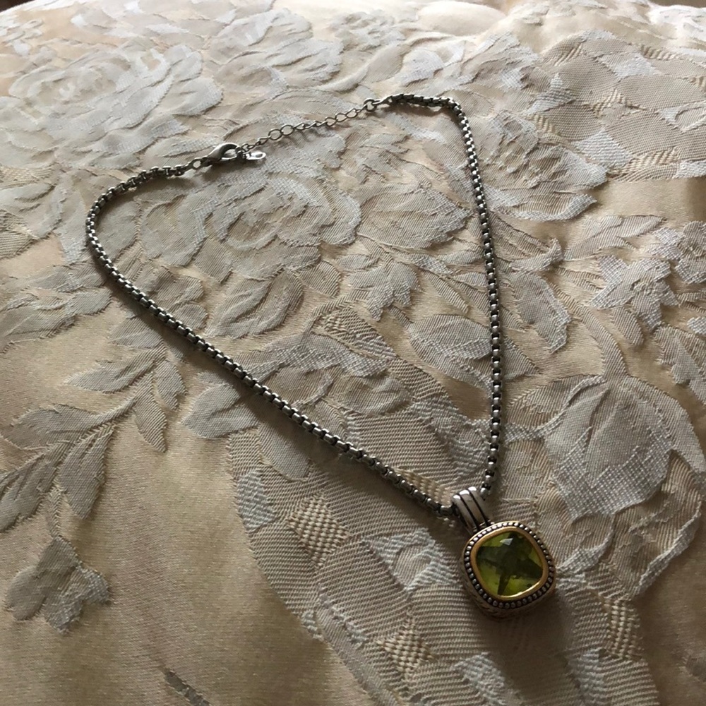 silver with gold plated emerald stone necklace
